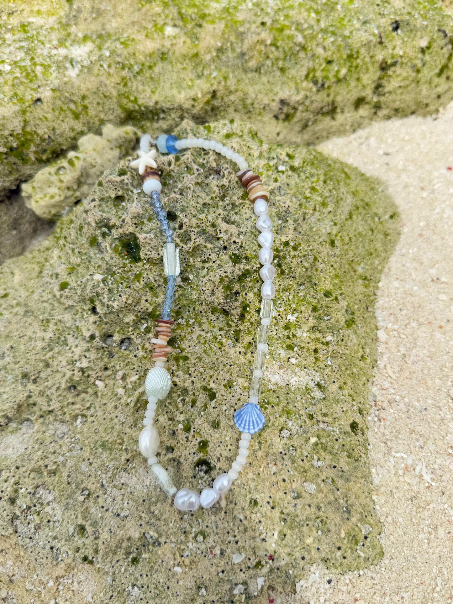 Caracola Pearl Shell Necklace.
