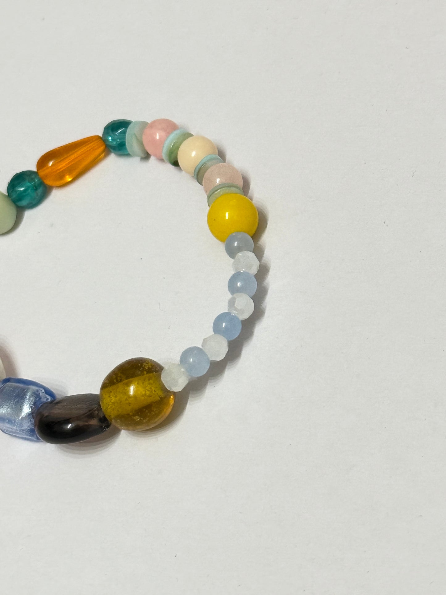 Golden Calm Beaded Bracelet – Soft Tones & Tiger Eye Energy