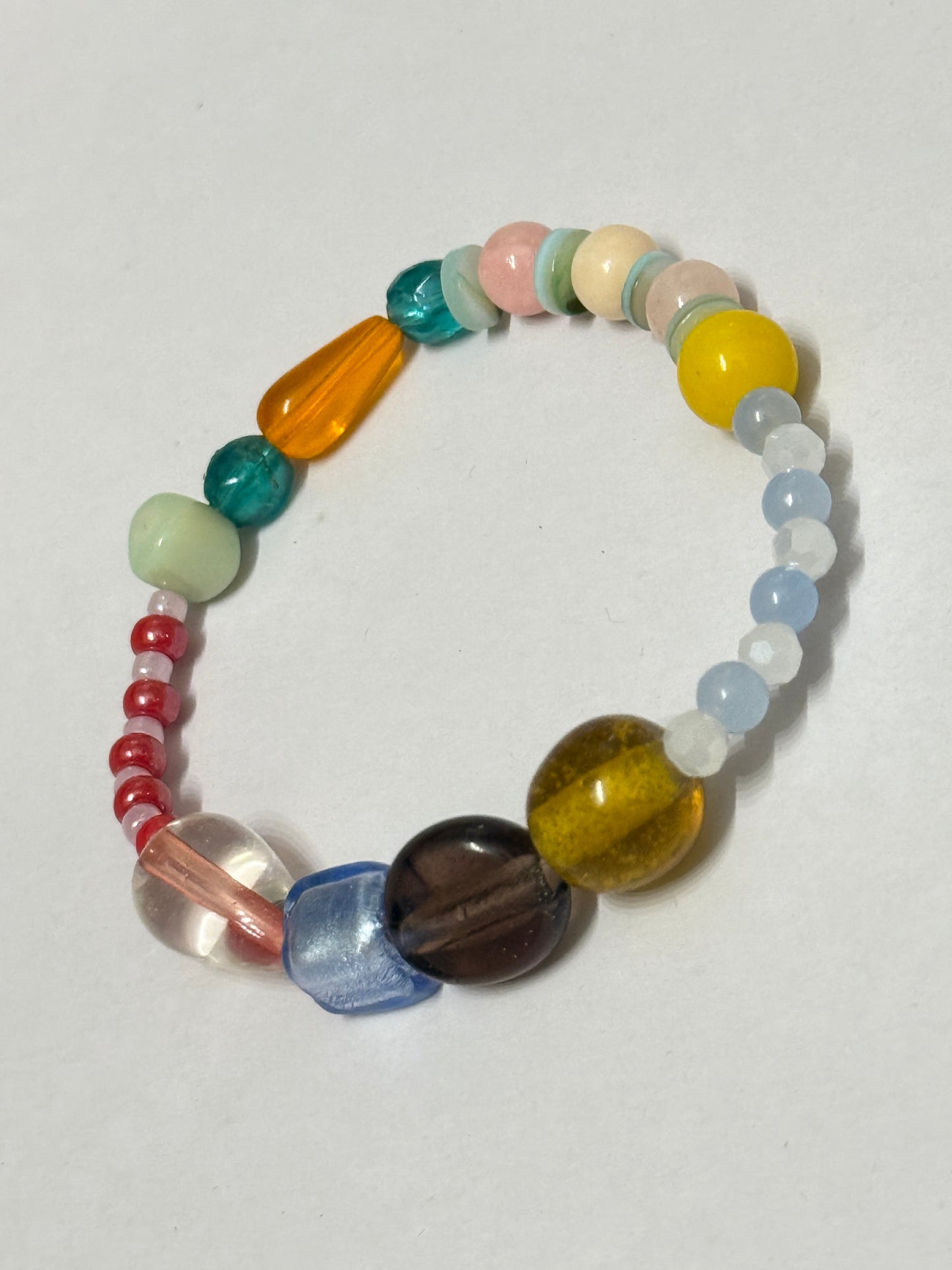 Golden Calm Beaded Bracelet – Soft Tones & Tiger Eye Energy